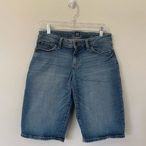 LONG DENIM MOM SHORTS